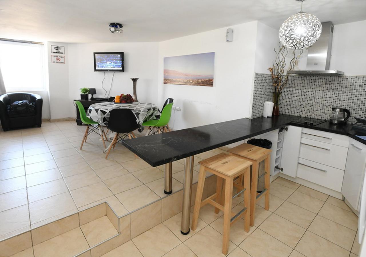 Avi'S Suites Eilat Exterior foto